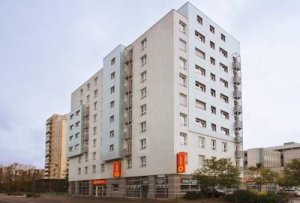 2.Hôtel Adagio Access